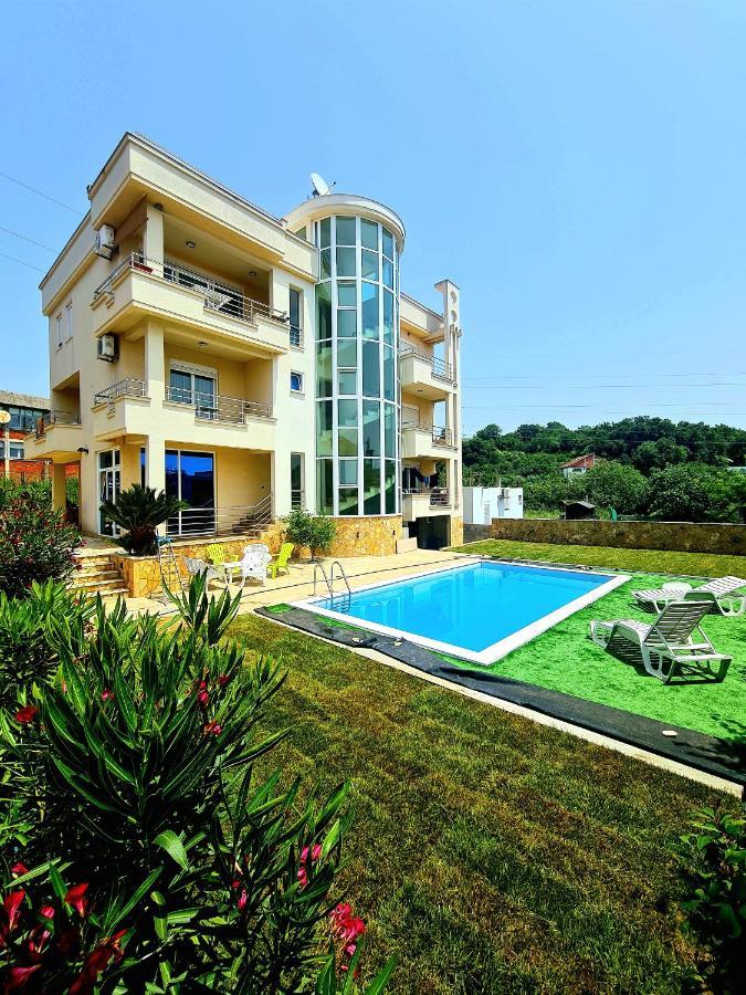 Kopernikus Apartments Ulcinj Buitenkant foto