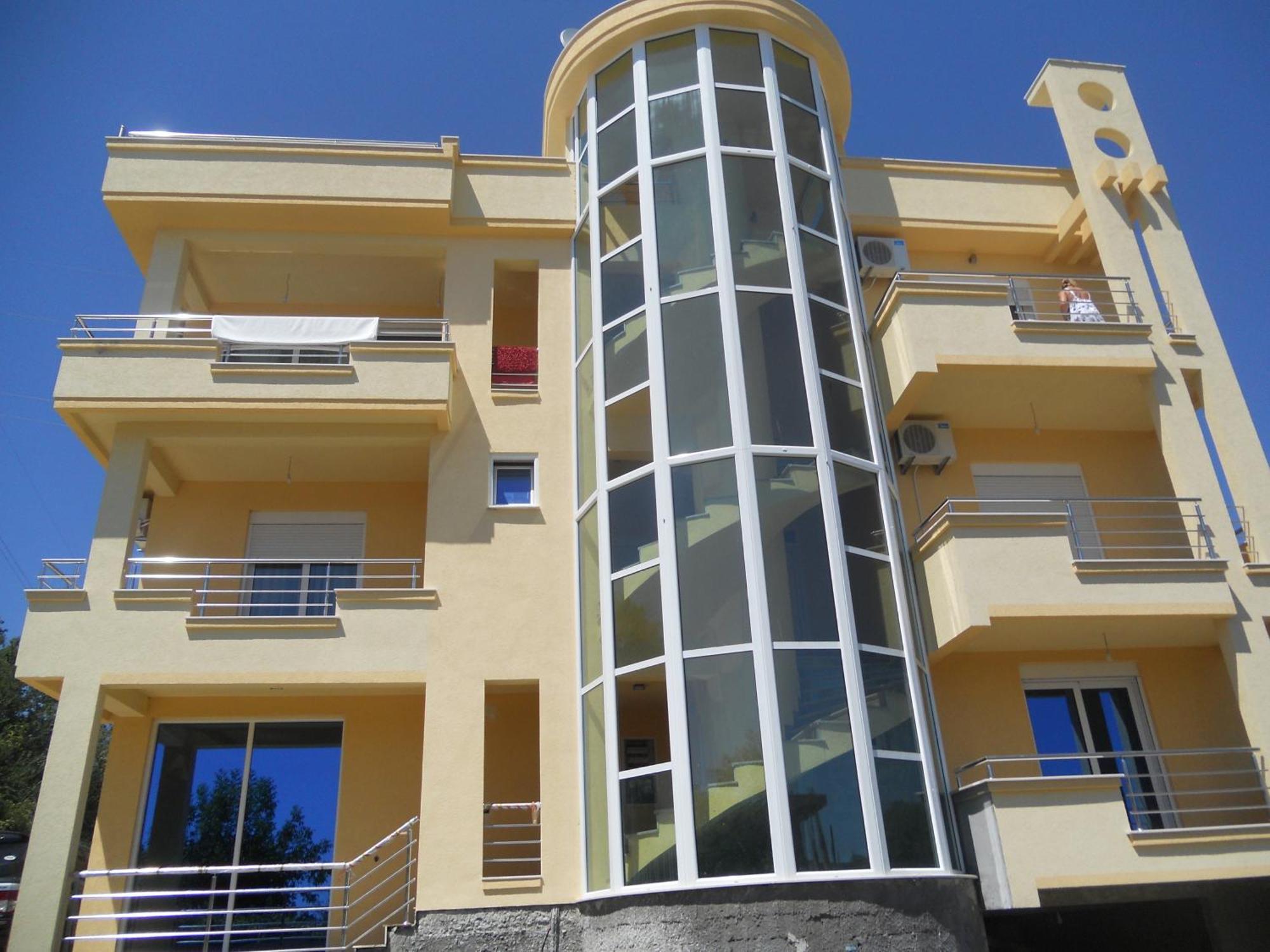Kopernikus Apartments Ulcinj Buitenkant foto